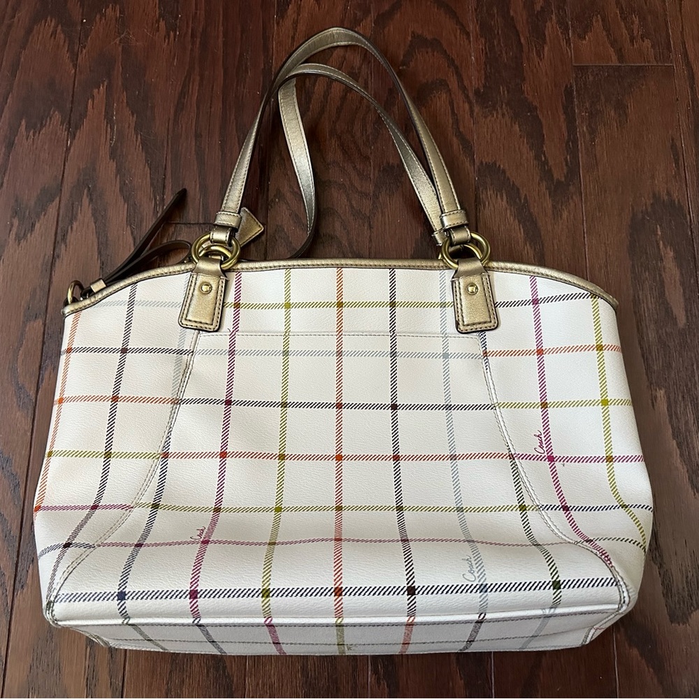 Coach Bag - Picture 2 of 5